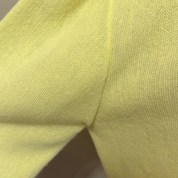 VINTAGE IZOD/Lacoste Yellow Cardigan Sweater Unisex Size L pre-owned. - Picture 7 of 8
